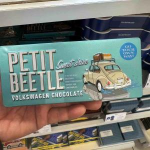 Morozoff 情人节限定 大众汽车Beetle 26周年巧克力 绿色甲壳虫 58g6个入（缺货退款）（可以发包税）